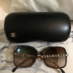 COPY - Chanel sunglasses!